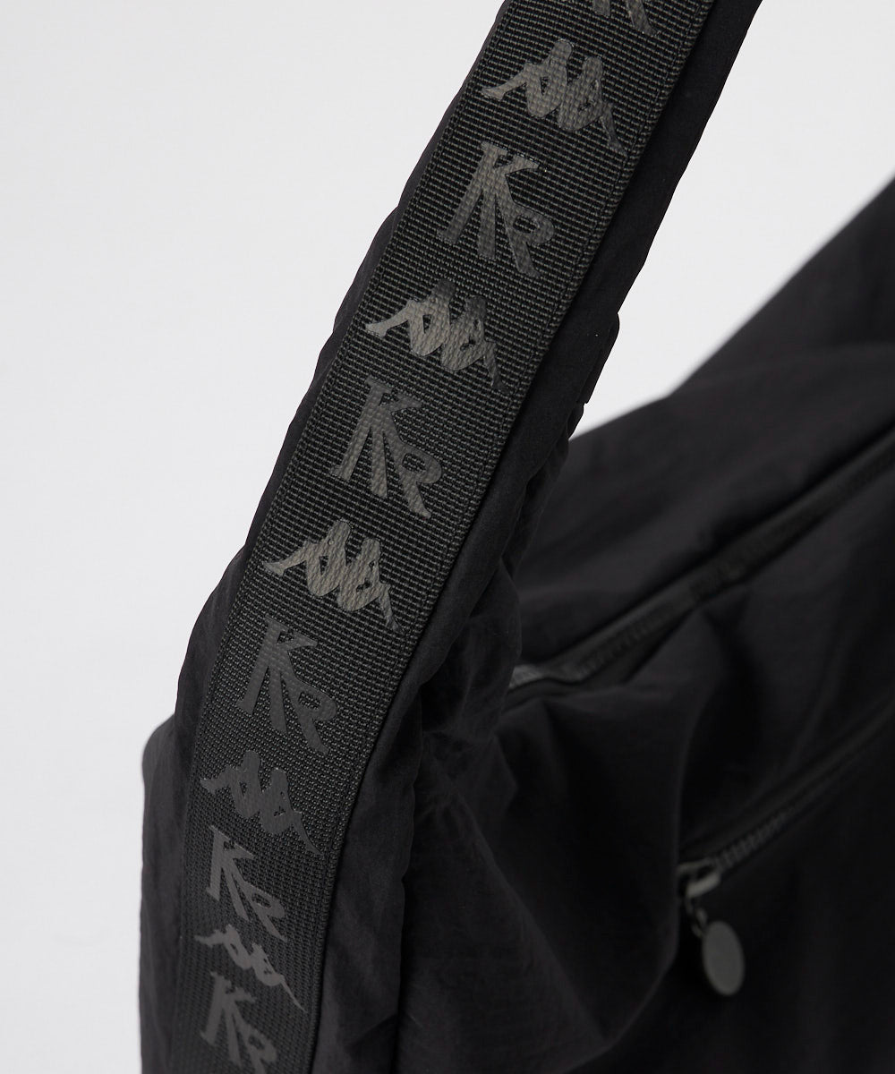 KOMOREBI×Kappa Shoulder Bag (215953-BK) – Kappa（カッパ）公式